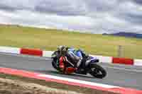 cadwell-no-limits-trackday;cadwell-park;cadwell-park-photographs;cadwell-trackday-photographs;enduro-digital-images;event-digital-images;eventdigitalimages;navarra;no-limits-trackdays;peter-wileman-photography;racing-digital-images;trackday-digital-images;trackday-photos